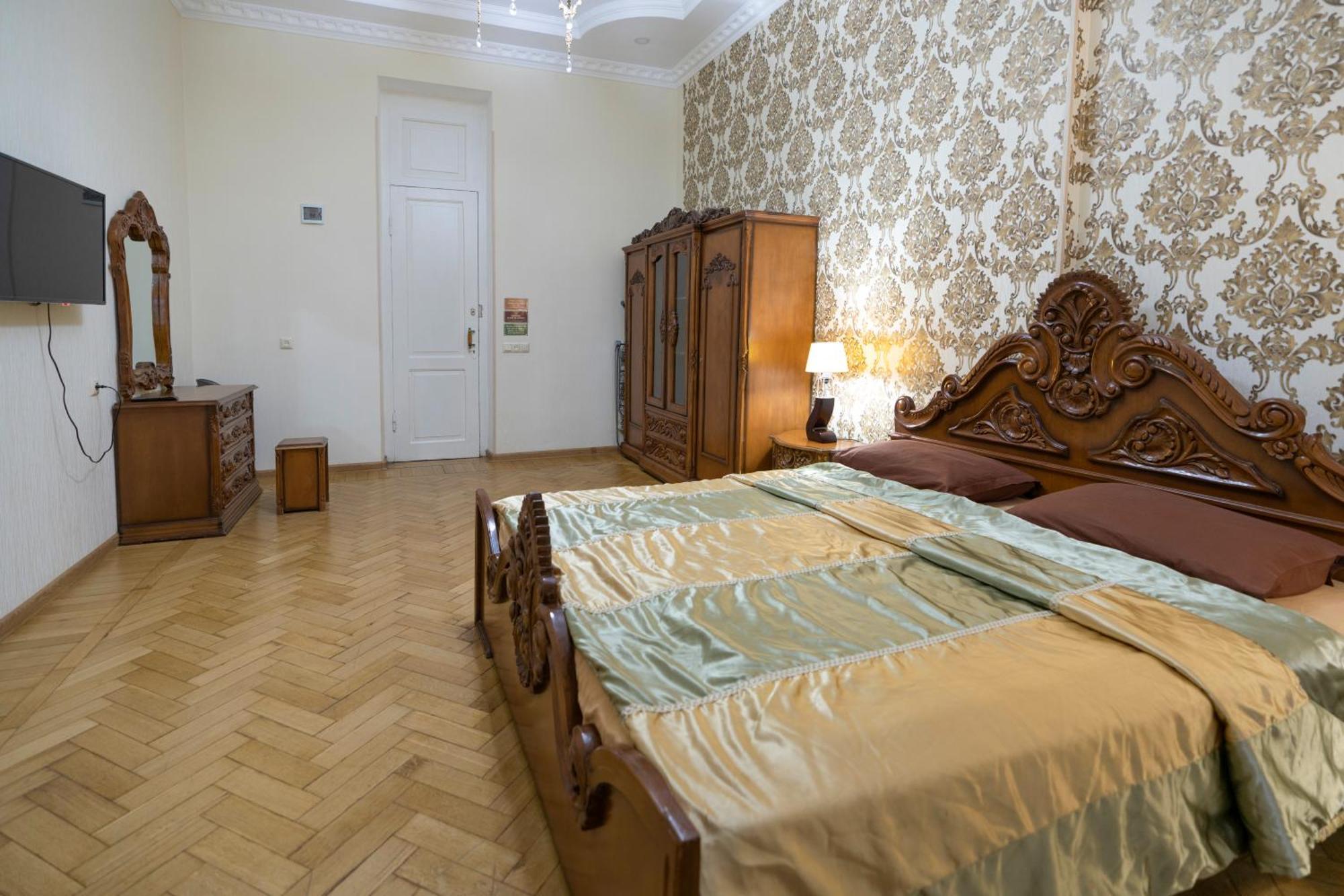 Leon Rooms تبليسي المظهر الخارجي الصورة