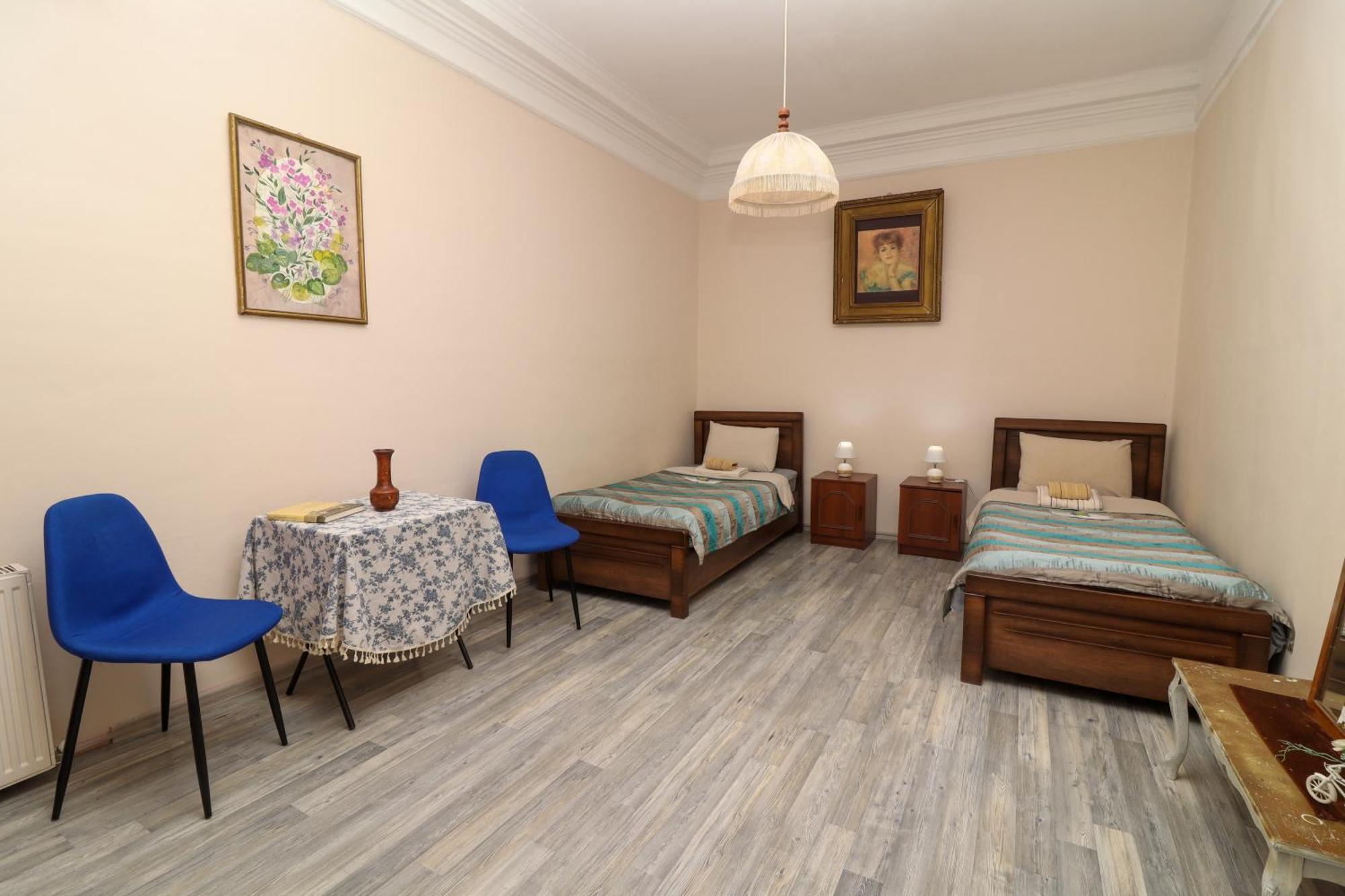 Leon Rooms تبليسي المظهر الخارجي الصورة