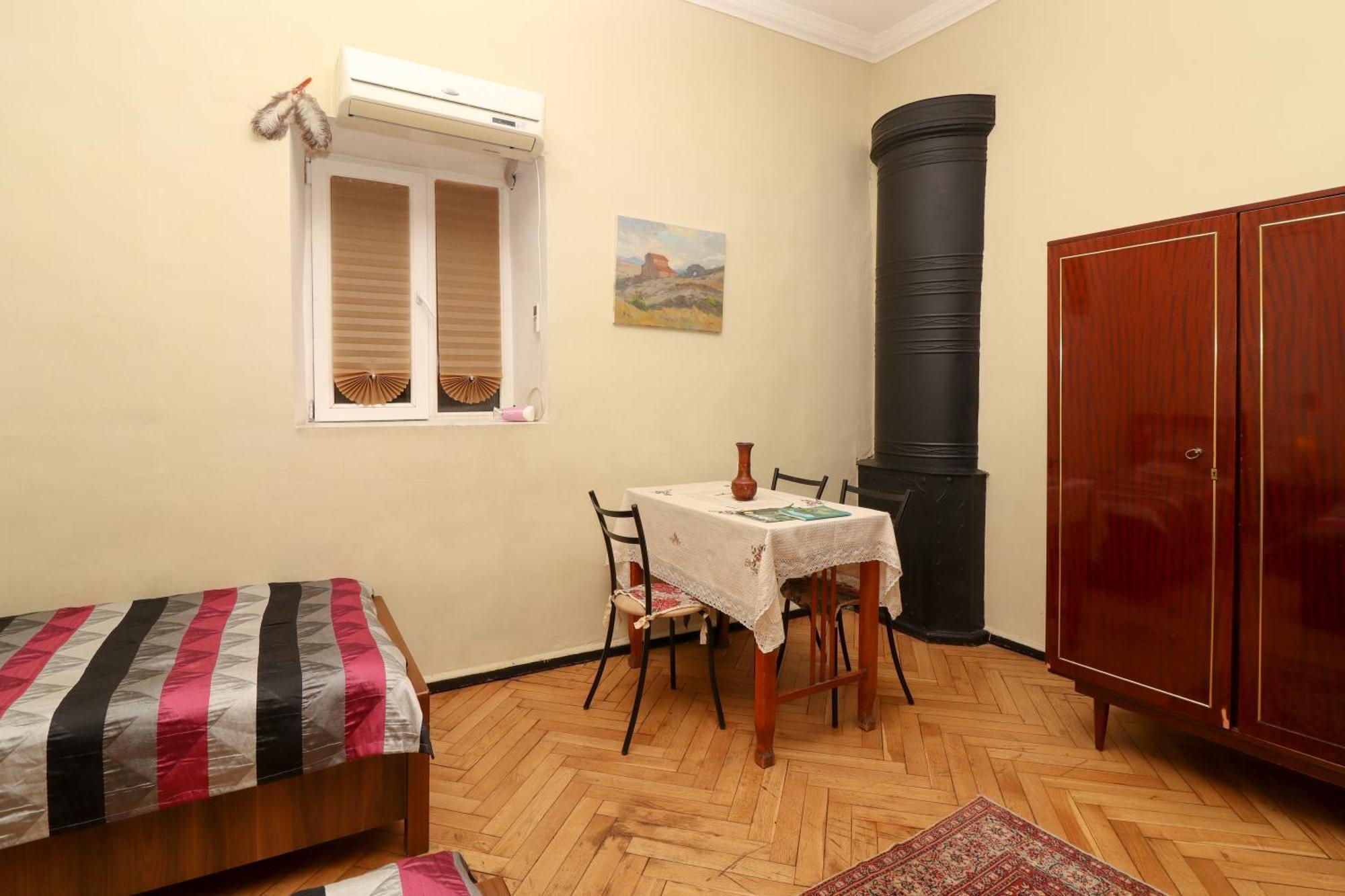 Leon Rooms تبليسي المظهر الخارجي الصورة